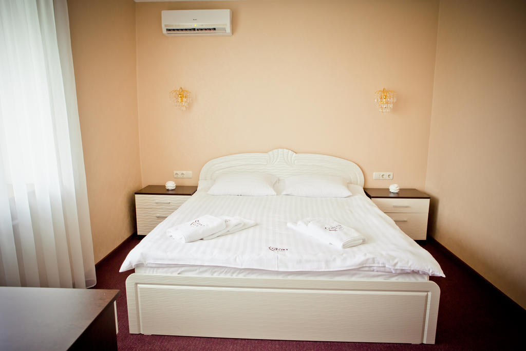 Grand Sport Hotel Brovary Kamer foto