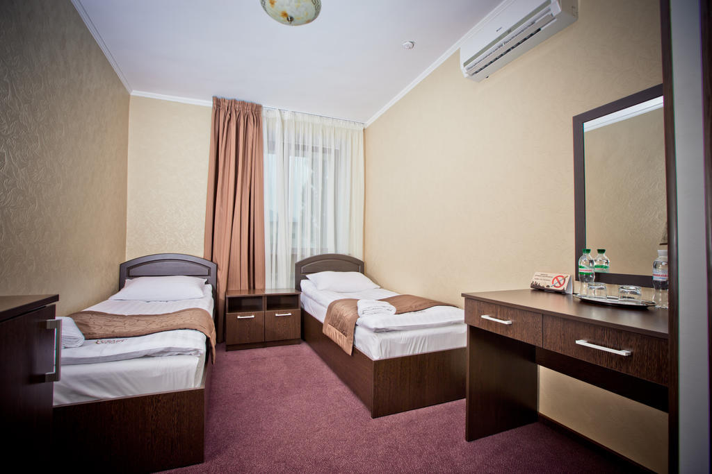 Grand Sport Hotel Brovary Kamer foto