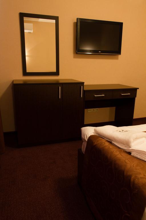 Grand Sport Hotel Brovary Kamer foto